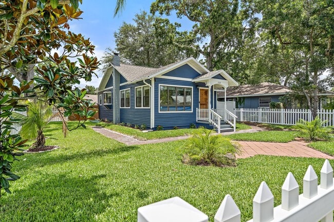 property at 1525 52nd St S