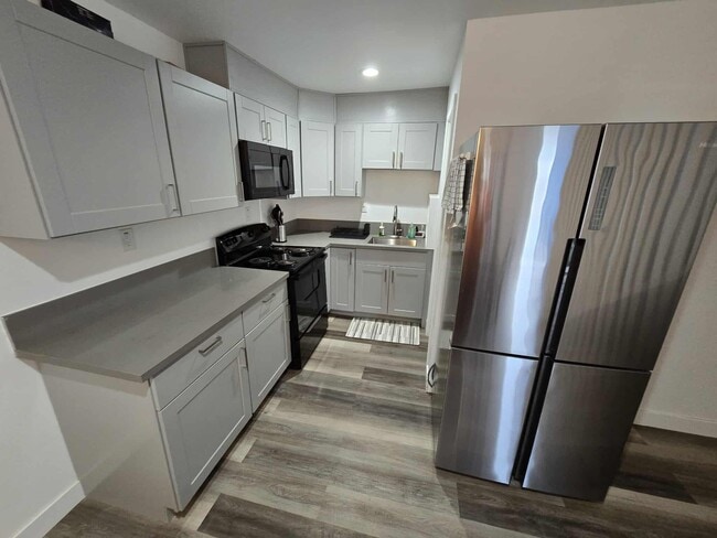 property at 536 R Ave