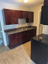 1751 46th St S in St. Petersburg, FL - Building Photo - Building Photo