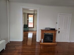 1702 Penn Ave, Unit 2W, (second floor) in Scranton, PA - Building Photo - Building Photo