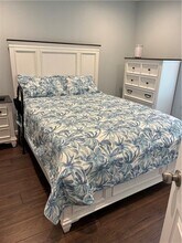 20 Little Rest Rd in South Kingstown, RI - Foto de edificio - Building Photo