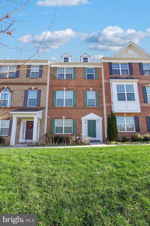 property at 2564 Cherry Tree Rd