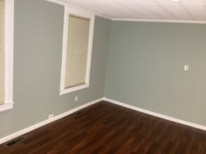 224 W North St in Waynesboro, PA - Building Photo - Building Photo