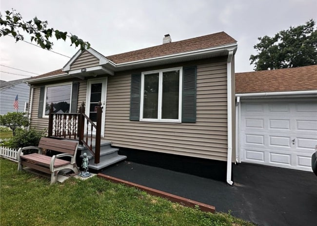 property at 107 Stephen Pl