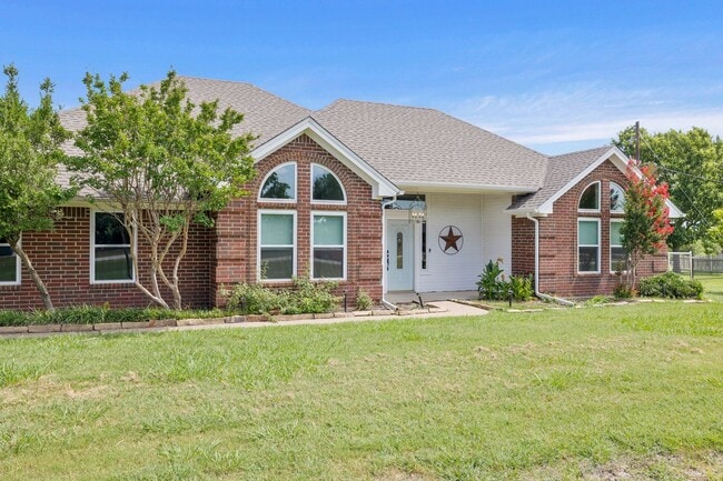 229 Odessa Dr in Haslet, TX - Building Photo - Building Photo