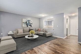 224 E Washington St in Belton, MO - Building Photo - Building Photo