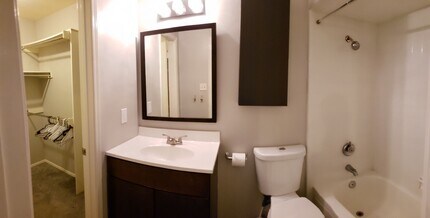1411 Mccoy St in Dallas, TX - Building Photo - Building Photo