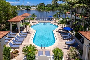 2218 Tuscany Way in Boynton Beach, FL - Building Photo