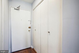 1830 Columbia Pike in Arlington, VA - Building Photo - Building Photo