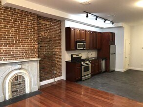 604.5 Grove St in Jersey City, NJ - Building Photo - Building Photo