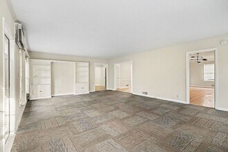 1944 Ridgewood Dr NE in Atlanta, GA - Building Photo - Building Photo