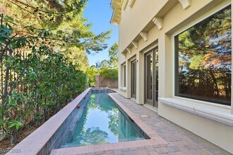 12056 Royal Dolnoch Ct in Las Vegas, NV - Building Photo - Building Photo