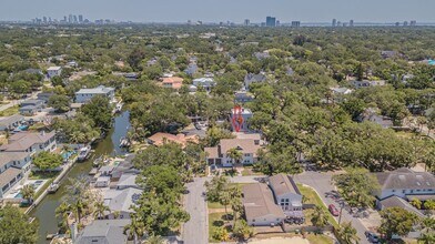 2114 S Venus St in Tampa, FL - Building Photo - Building Photo