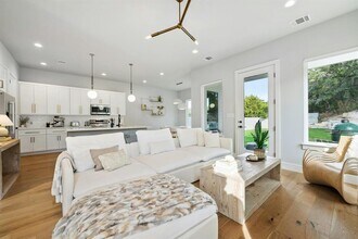 14908 Oklahoma St in Austin, TX - Building Photo - Building Photo