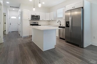 5214 Arrowhead Rd in Pensacola, FL - Building Photo - Building Photo