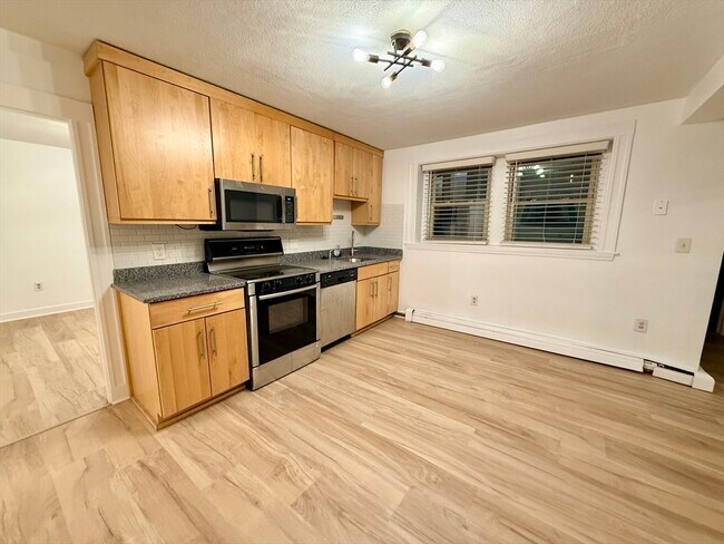 28 Ransom Rd in Boston, MA - Building Photo - Building Photo