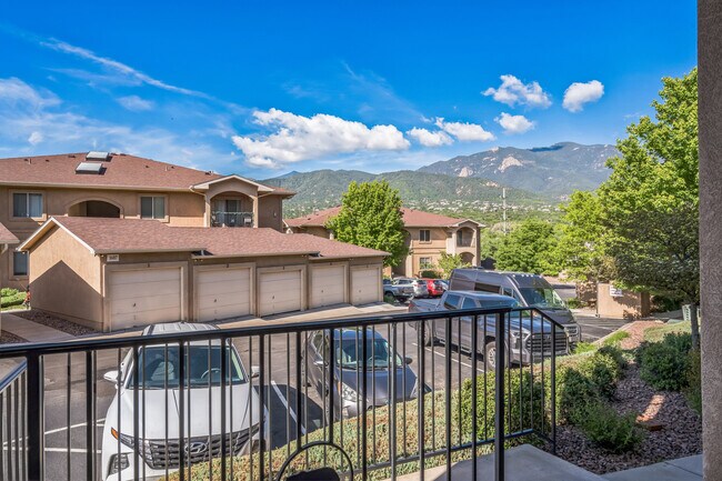 1530 Little Bear Creek Pt, Unit 103 in Colorado Springs, CO - Building Photo - Building Photo