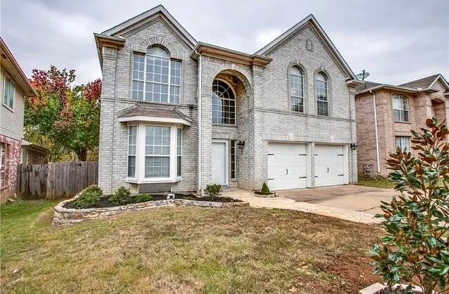 property at 3917 Silver Meadow Ln