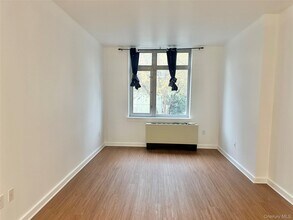 40-26 College Point Blvd in Queens, NY - Building Photo - Building Photo