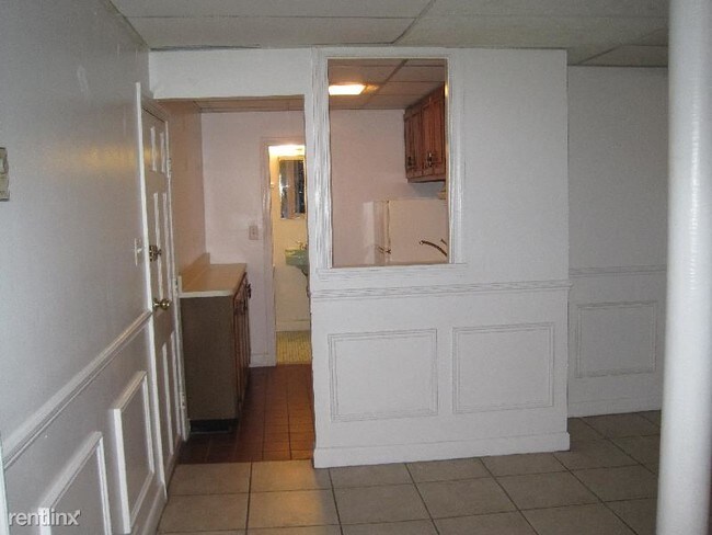 11 Myrtle St-Unit -Apt B in Boston, MA - Building Photo - Building Photo
