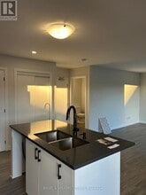 829 Arcadian Private in Ottawa, ON - Building Photo - Building Photo