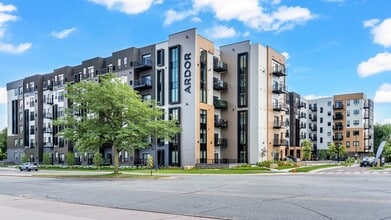 Ardor on the Bluffs South Loop Residences in Bloomington, MN - Building Photo - Building Photo