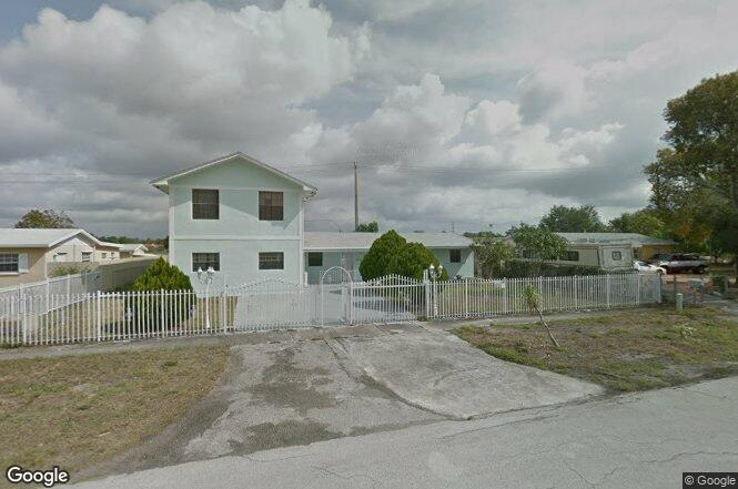 3941 NW 207th Dr in Miami Gardens, FL - Building Photo