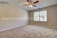 2970 Lakeside Cir photo'