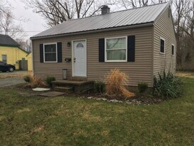 381 Alena St in Wabash, IN - Building Photo