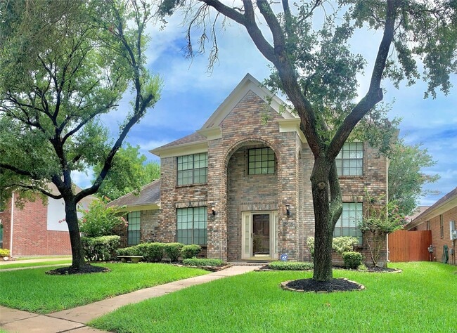 11210 Chestnut Woods Trail