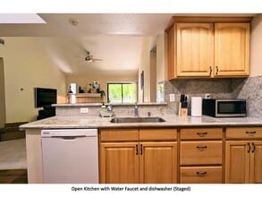 6436 Buena Vista Dr in Newark, CA - Building Photo - Building Photo