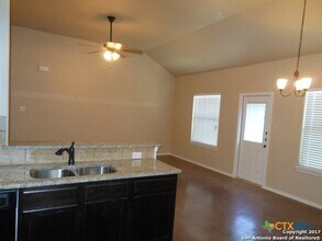 131 Joanne Cv in New Braunfels, TX - Building Photo - Building Photo