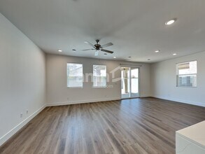 9131 Sunflower Ct in Las Vegas, NV - Foto de edificio - Building Photo