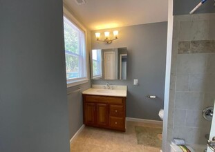 26 W Center St, Unit A in Clayton, NJ - Building Photo - Building Photo