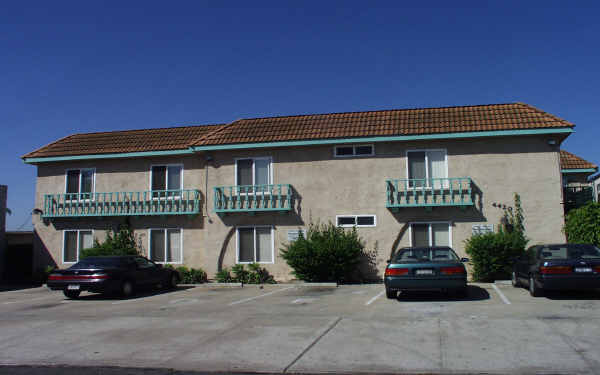 4420 Estrella Ave in San Diego, CA - Building Photo - Building Photo