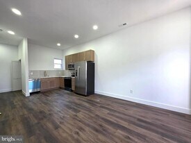 1520 S 22nd St, Unit 2 in Philadelphia, PA - Building Photo