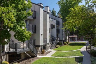 Windsor Ridge in Sunnyvale, CA - Foto de edificio - Building Photo