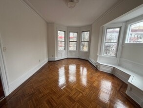 4619 Park Ave in Union City, NJ - Building Photo - Building Photo