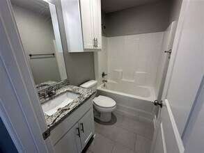 10738 County Rd 169 in Flint, TX - Building Photo - Building Photo