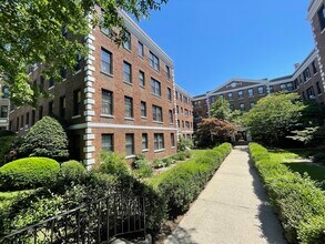 62 Queensberry St in Boston, MA - Foto de edificio - Building Photo