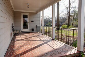 2614 N Roxboro St in Durham, NC - Building Photo - Building Photo