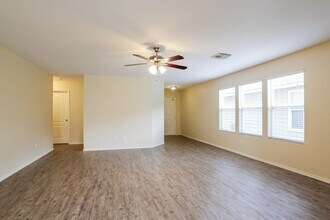 5006 Arbury Hill Ln in Rosenberg, TX - Building Photo - Building Photo