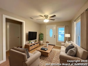 443 Seele St in New Braunfels, TX - Building Photo - Building Photo