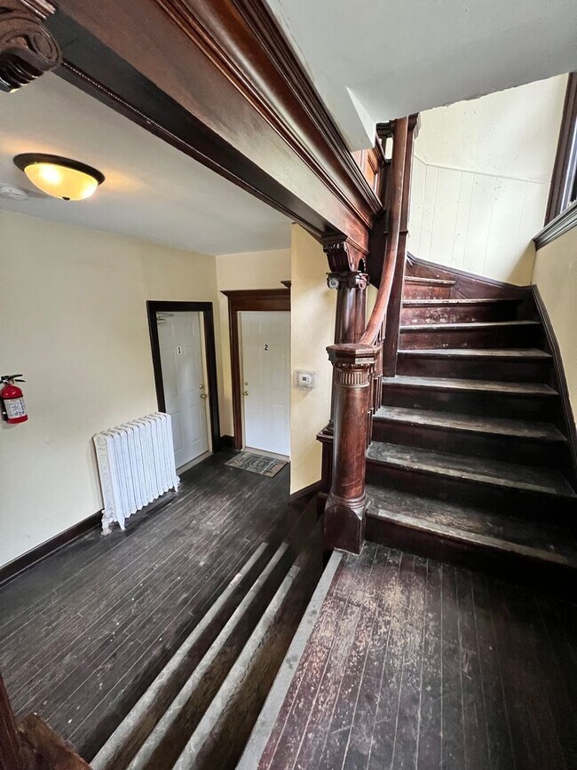 1317 E 2nd St in Duluth, MN - Building Photo - Building Photo