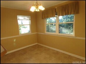 12 Cedar Point Ct in Little Rock, AR - Building Photo - Building Photo