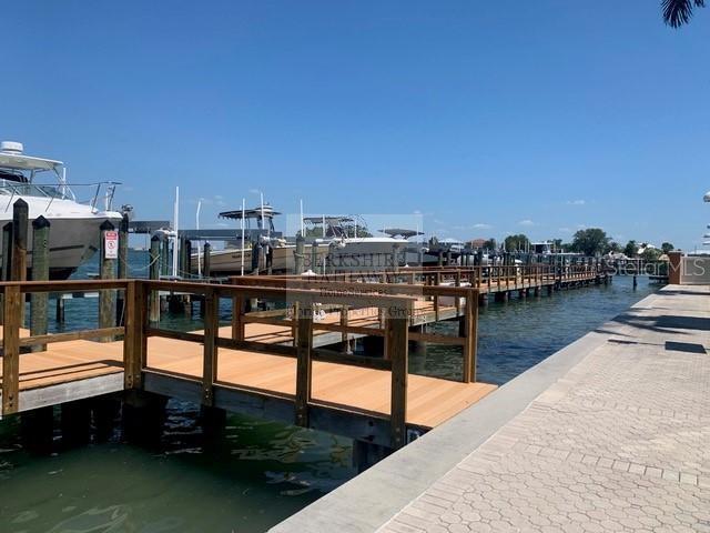 5353 Gulf Blvd in St Pete Beach, FL - Building Photo - Building Photo