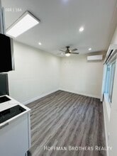 1847 Winona Blvd, Unit 27 in Los Angeles, CA - Building Photo - Building Photo