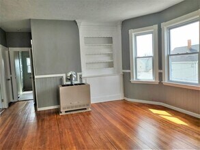 36 Kane St in New Bedford, MA - Building Photo - Building Photo