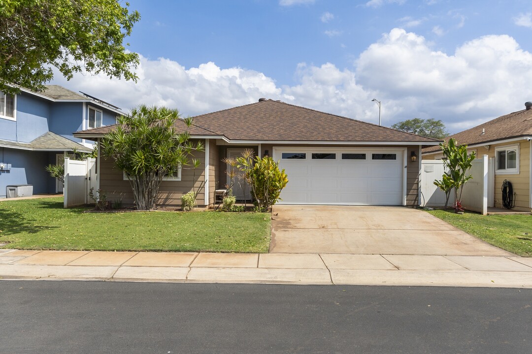 96 Kawailani Cir in Kihei, HI - Building Photo