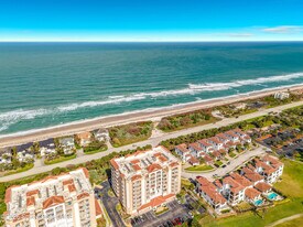 110 Warsteiner Way in Melbourne Beach, FL - Building Photo